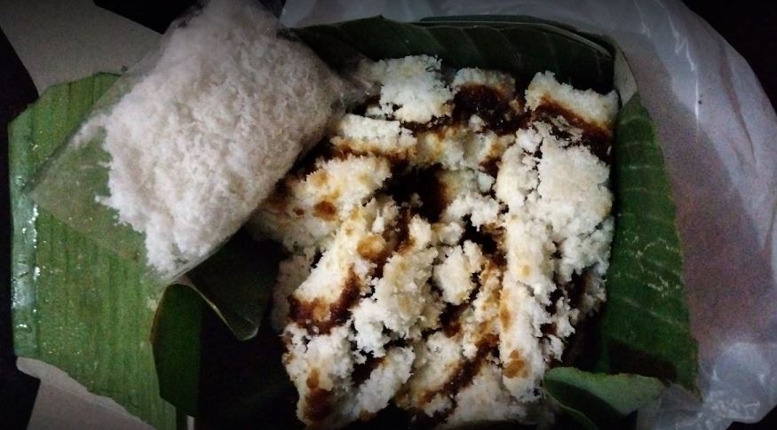 Rawalumbu Kue Dongkal Khas Betawi, Jajanan Manis Tradisional Yang Legendaris